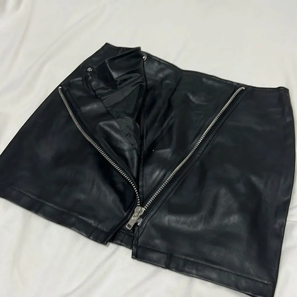 Sans Souci || mini skirt size M black - Picture 2 of 7